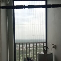 Cửa chống côn trùng Lô gia (Logia) giá tốt tại Funismart