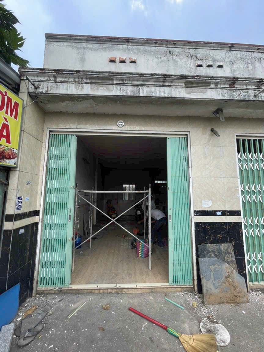 Cửa xếp sắt Đài Loan cho nhà ở xếp gọn tiền lợi