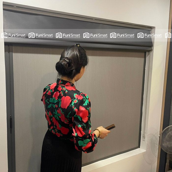 Cửa xếp tổ ong hệ 26 chuyên lắp cửa sổ giá rẻ