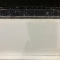 Đá bàn bếp trắng sứ nhập khẩu Ý bề mặt phủ bóng chóng bám dầu mỡ