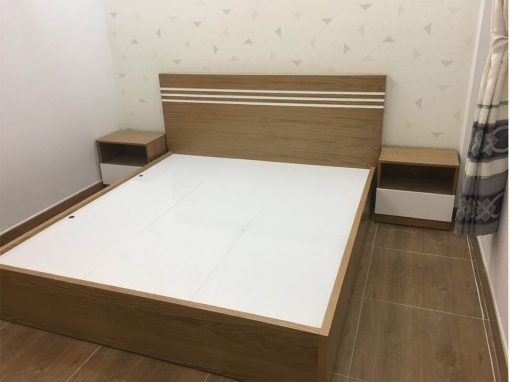 Giường ngủ gỗ công nghiệp MDF vàng trắng đầu giường đơn giản