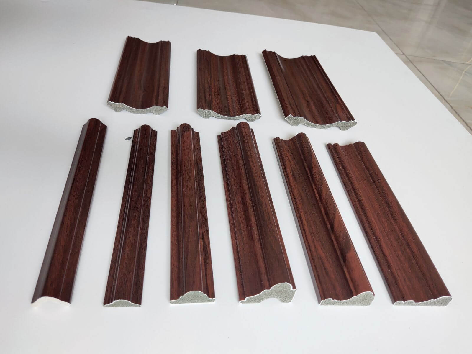 Phào chỉ nẹp cửa
