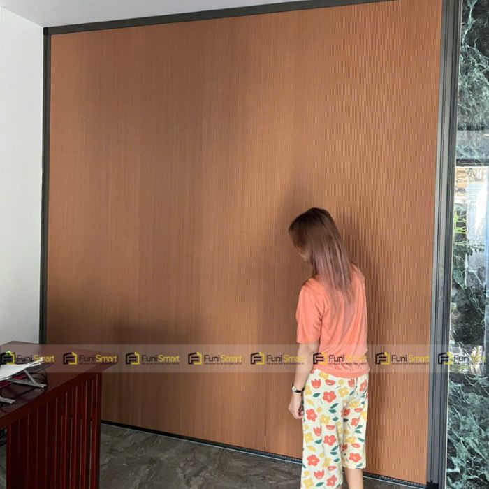 Vách ngăn tổ ong 1 cánh hệ 40 xích không ray