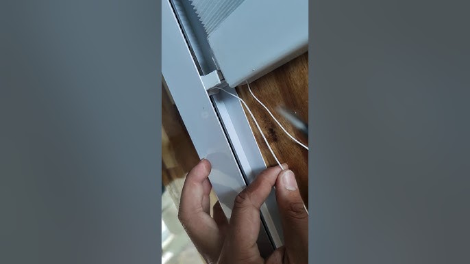 Xử lý rèm tổ ong bị bung, đứt dây