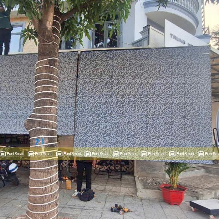 Bạt cuốn dây kéo xích bi che mưa nắng