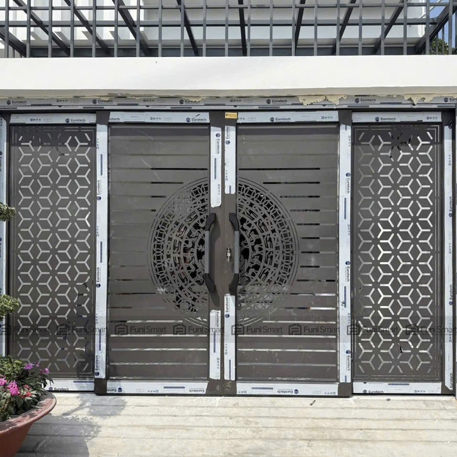 Cửa cổng CNC trượt quay Eurotech hệ Hoàng Gia nẹp rời 8.0