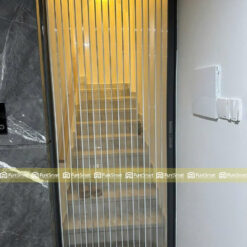 Cửa xếp lá nhôm hệ V68 cửa nhà đẹp Funismart