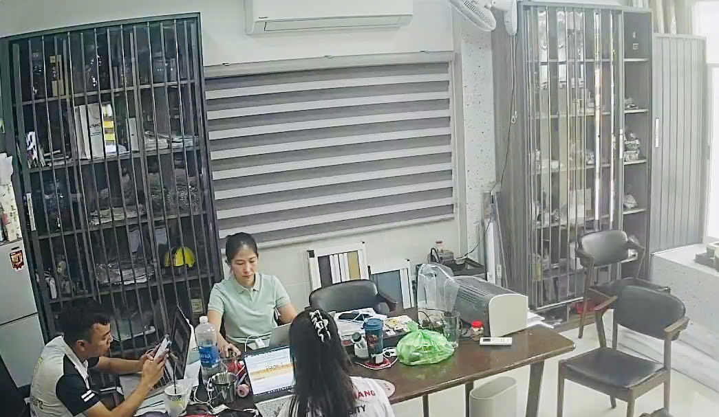 Nhân sự văn phòng funismart