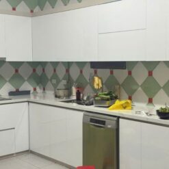 Tủ bếp nhựa tổ ong bền rẻ đẹp hiện đại