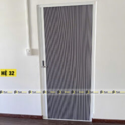 Cửa vách ngăn tổ ong cửa đi hệ 32