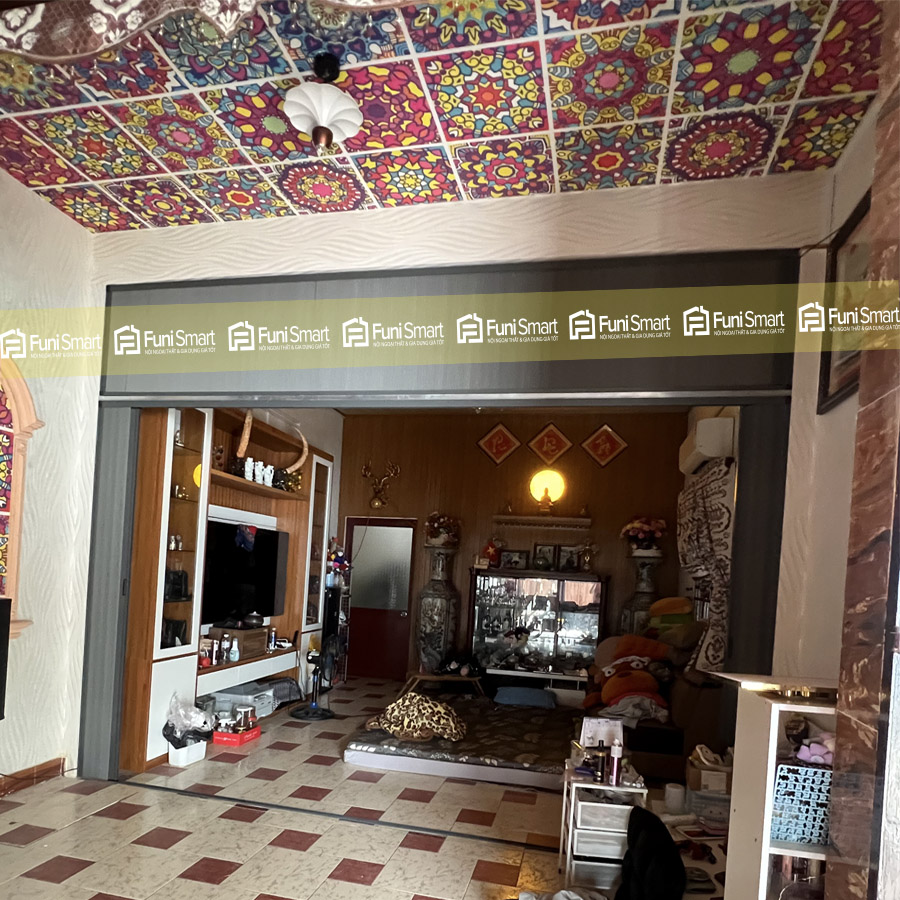 Vách ngăn rèm tổ ong cửa chính chia đố